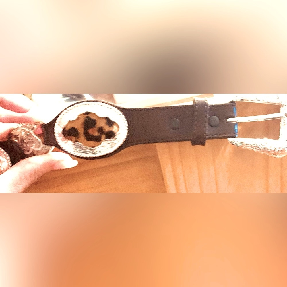 26” Girl/Ladies JUSTIN LEATHER BELT
